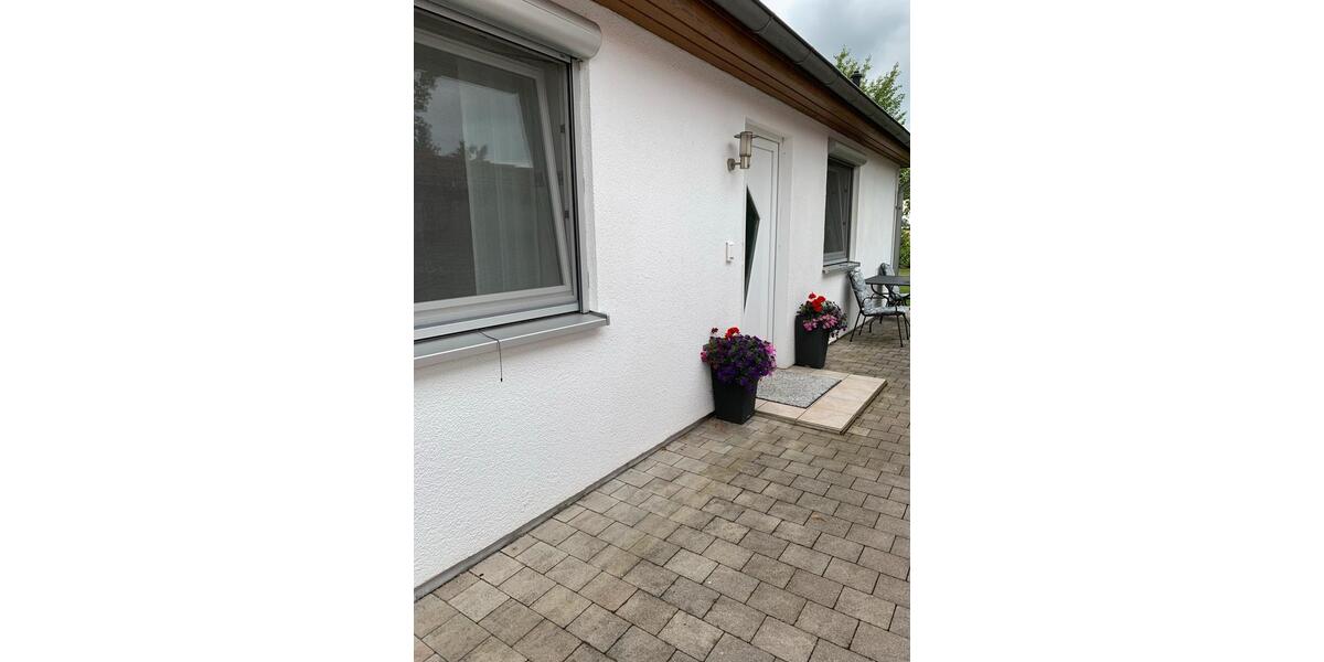 Bungalow Aiterhofen - 4 Zimmer, 117 m&sup2;, 1.250&euro; | Angebot:26343557