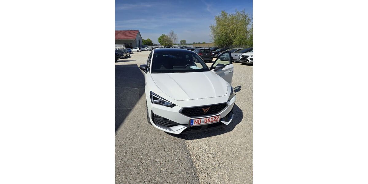 Cupra Leon 41.000 km 23.000 &euro; Bayerbach 84092