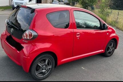 Toyota Aygo (X) 132.950 km 3.650 &euro; Thür 56743