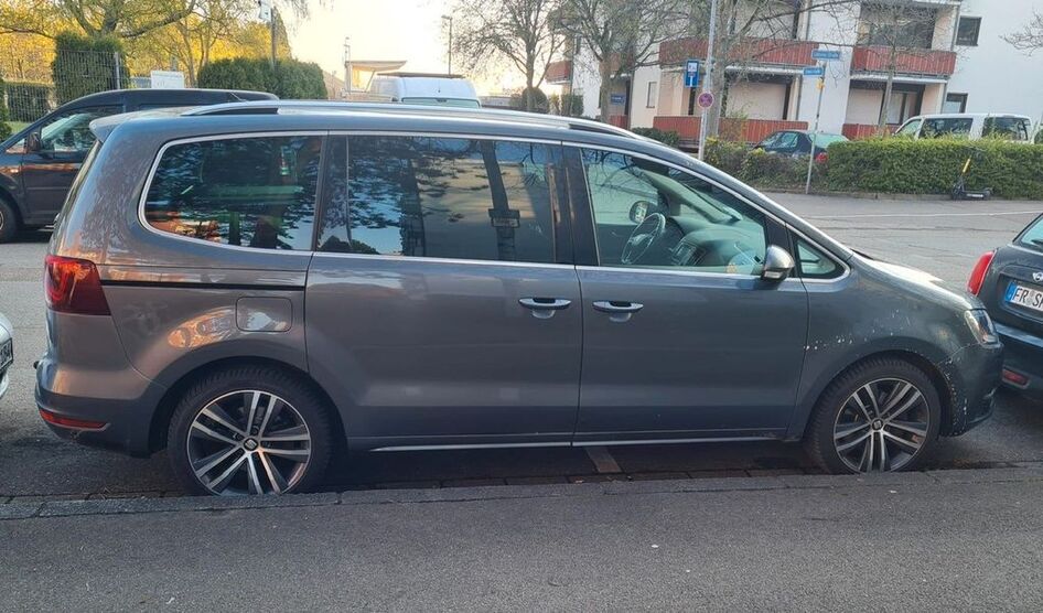Seat Alhambra 125.000 km 22.000 € Denzlingen 79211