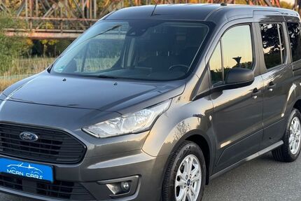 Ford Tourneo Connect 212.352 km 8.900 &euro; OER ERKENSCHWICK 45739