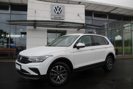 VW Tiguan 64.130 km 25.890 &euro; Mücke 35325