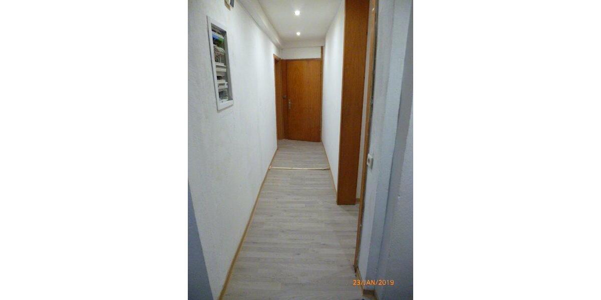 Erdgeschoßwohnung Bahrdorf - 4 Zimmer, 80 m&sup2;, 500&euro; | Angebot:26690137