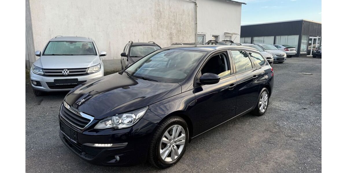Peugeot 308 210.000 km 5.999 &euro; Cuxhaven 27474