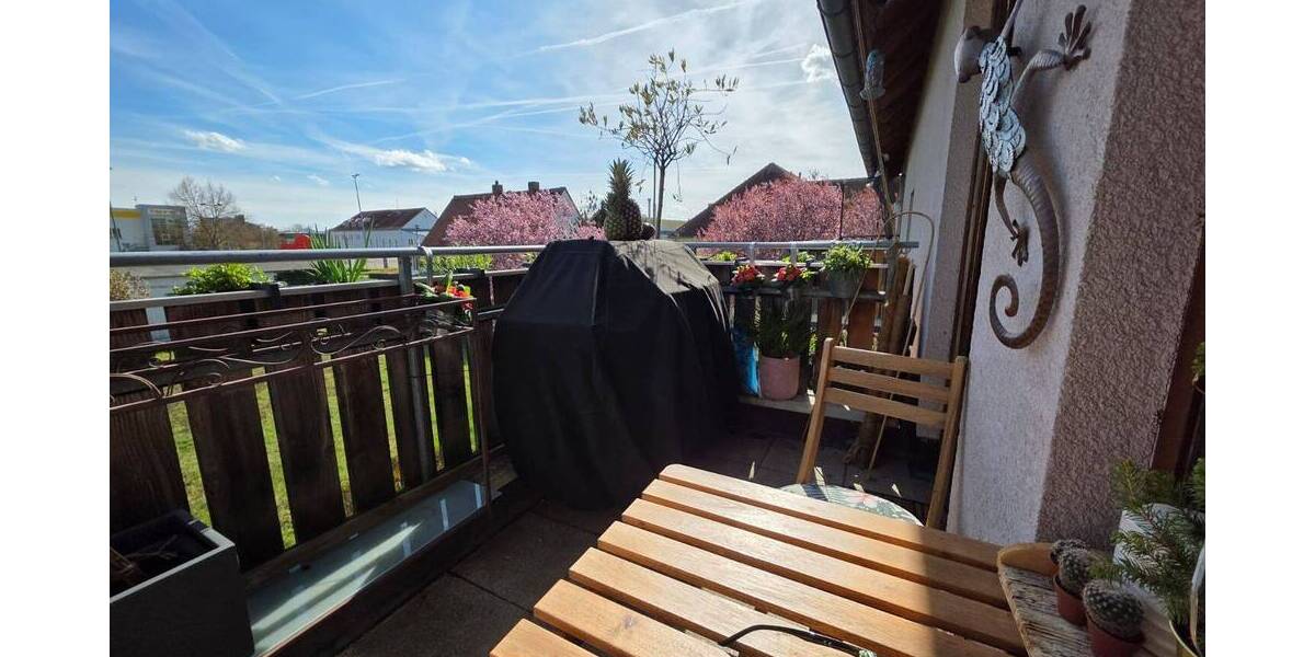 Etagenwohnung Kitzingen - 3 Zimmer, 79 m&sup2;, 249.000&euro; | Angebot:26362606