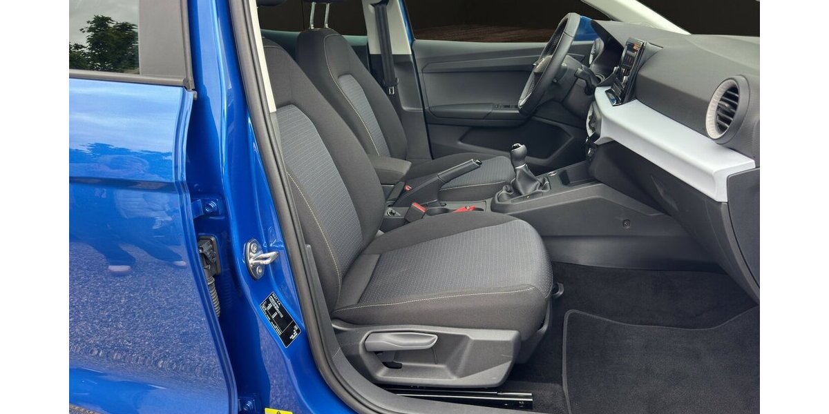 Seat Ibiza Style 40th Annivers.*LED/Navi-App/Kamera/Key 12.689 km 17.790 &euro; Bamberg 96052