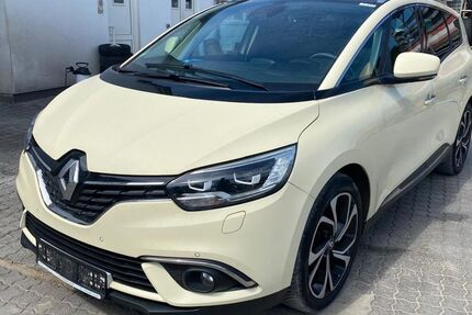 Renault Scenic 262.000 km 7.000 € Freising 85354