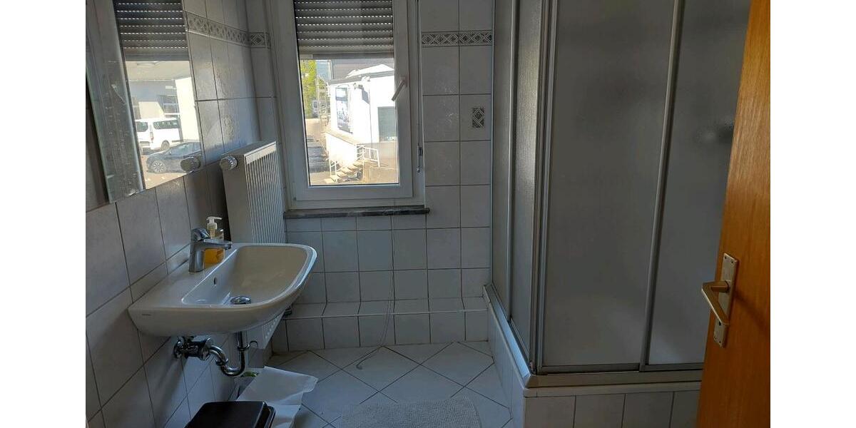 Etagenwohnung Siegen Dillnhütten - 4 Zimmer, 70 m&sup2;, 920&euro; | Angebot:26289257