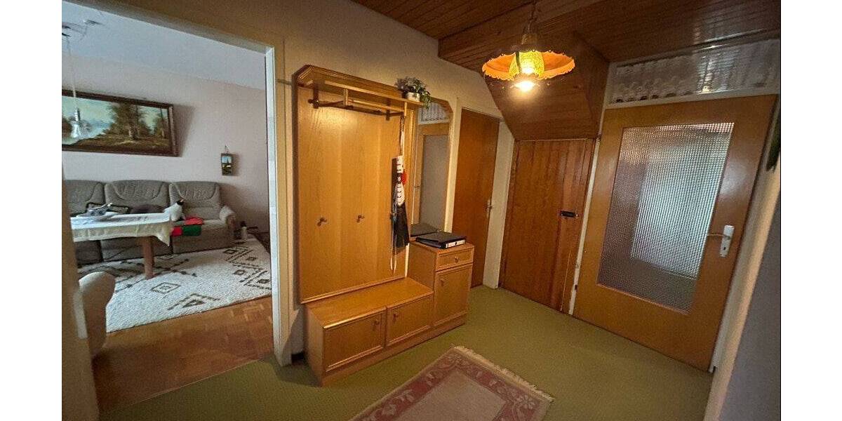 Einfamilienhaus Wassertrüdingen - 7 Zimmer, 180 m&sup2;, 215.000&euro; | Angebot:26858858