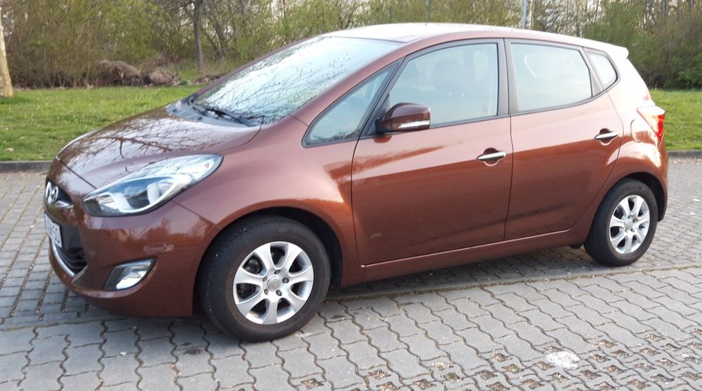 Hyundai ix20 66.000 km 6.500 &euro; Mülsen 08132