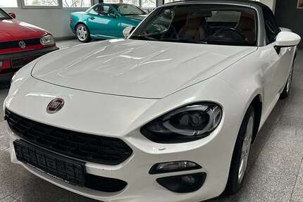 Fiat 124 Spider 124.000 km 12.900 &euro; Heilbronn 74076