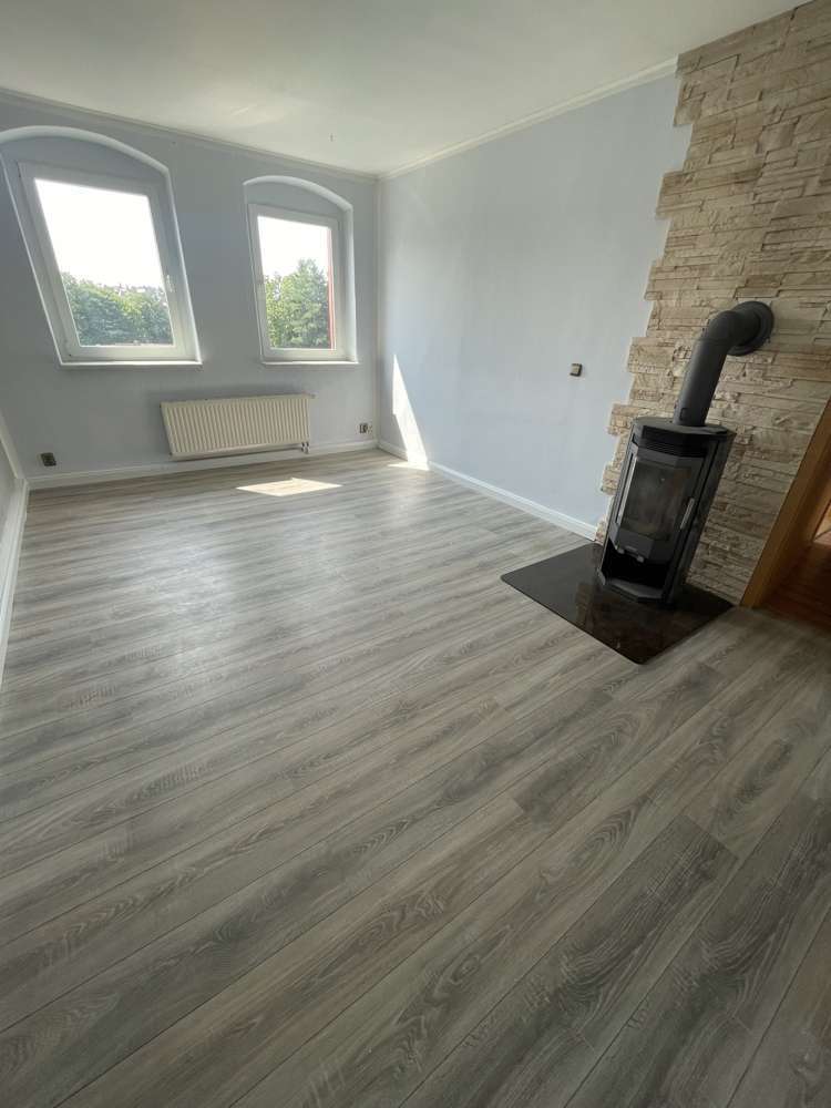 Wohnung zum Mieten in Zwickau 430 € 86.2 m² 4 zimmer