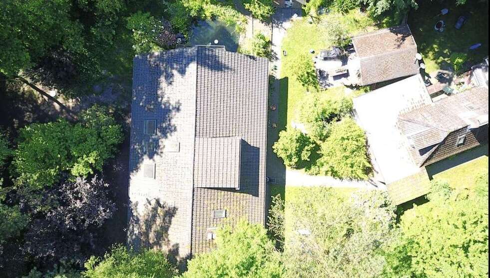 Haus zum Kaufen in Dierstorf Heide 737.000 € 370 m²