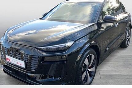 Audi Q6 e-tron 7.740 km 73.980 € Leer (Ostfriesland) 26789