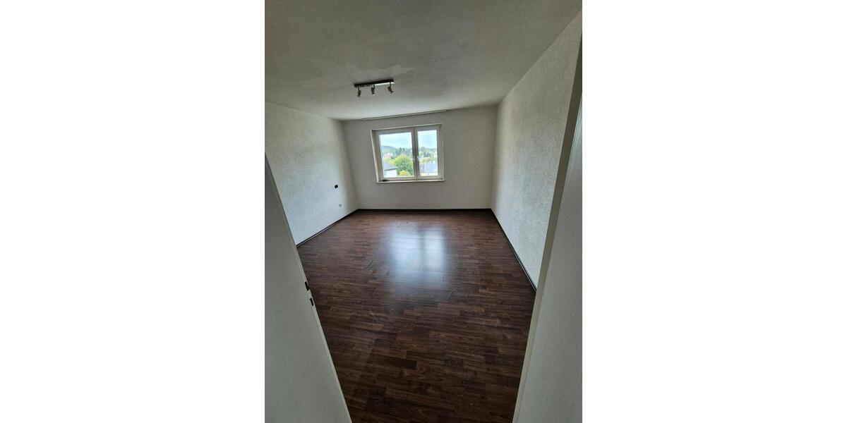 Etagenwohnung Marktredwitz - 3 Zimmer, 74 m&sup2;, 115.000&euro; | Angebot:26612953