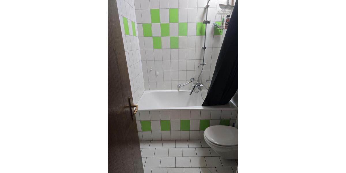 Dachgeschoßwohnung Bad Kreuznach Bad Münster am Stein-Ebernburg - 3 Zimmer, 52 m&sup2;, 630&euro; | Angebot:26349311