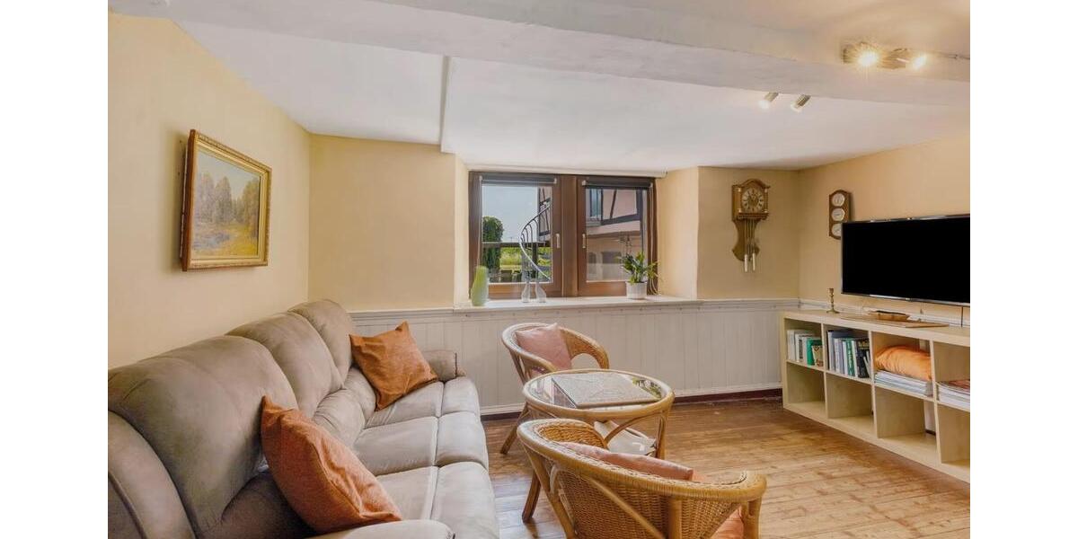 Reihenhaus An der Schmücke - 6 Zimmer, 120 m&sup2;, 100.000&euro; | Angebot:25298857