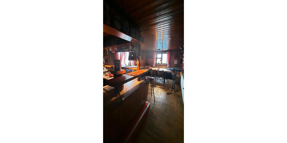 Doppelhaushälfte Gersfeld (Rhön) - 8 Zimmer, 224 m&sup2;, 298.000&euro; | Angebot:25421208