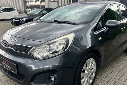 Kia Rio 156.000 km 4.490 &euro; Greven 48268