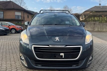 Peugeot 5008 230.000 km 3.800 &euro; Schweich-Issel 54338