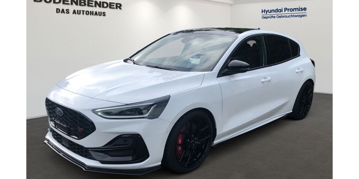 Ford Focus 15.900 km 34.990 &euro; Olpe 57462