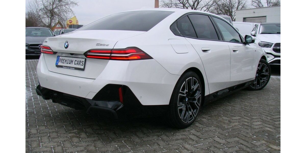 BMW 520 520d M Sport Pro Xdrive ACC 360º H&K ACC HUD 24.408 km 55.980 &euro; Falkensee 14612