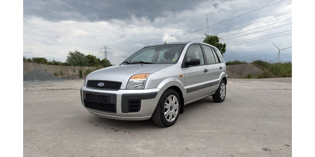 Ford Fusion 83.379 km 4.100 &euro; Itzehoe 25524