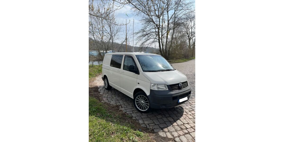 VW T5 Transporter 215.500 km 8.500 &euro; Flensburg 24937