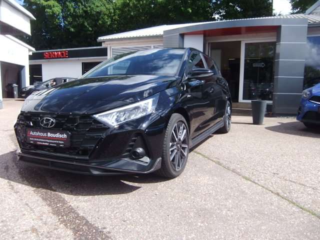 i20