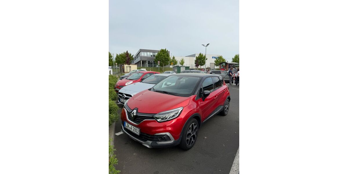 Renault Captur 127.000 km 7.799 &euro; Berlin 10717