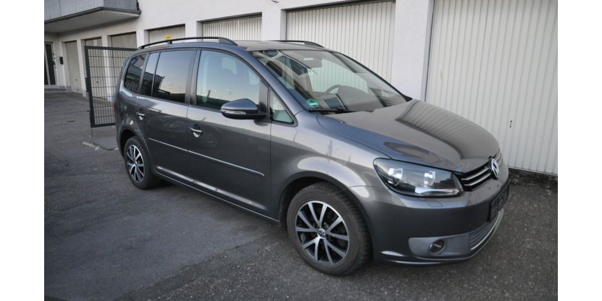 VW Touran 223.000 km 5.850 &euro; Neuss 41460
