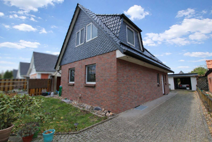 Haus Norderstedt Friedrichsgabe - 7 Zimmer, 228 m&sup2;, 589.000&euro; | Angebot:27418832