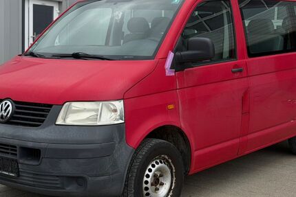 VW T5 Transporter 265.000 km 3.990 &euro; Elchingen 89275