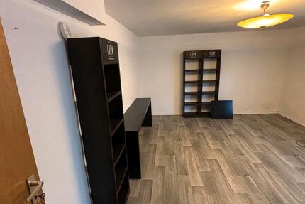 Lagerraum, Büro, Gewerbefläche zimmer