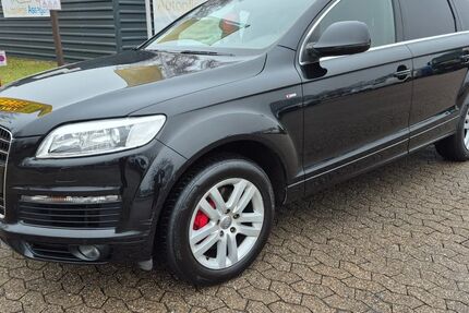 Audi Q7 214.000 km 9.499 &euro; Krefeld 47807