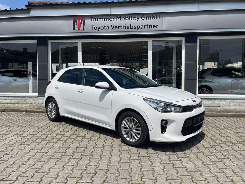 Kia Rio 71.700 km 9.989 € Deggendorf 94469