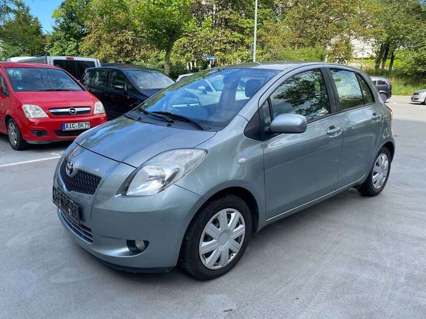 Yaris