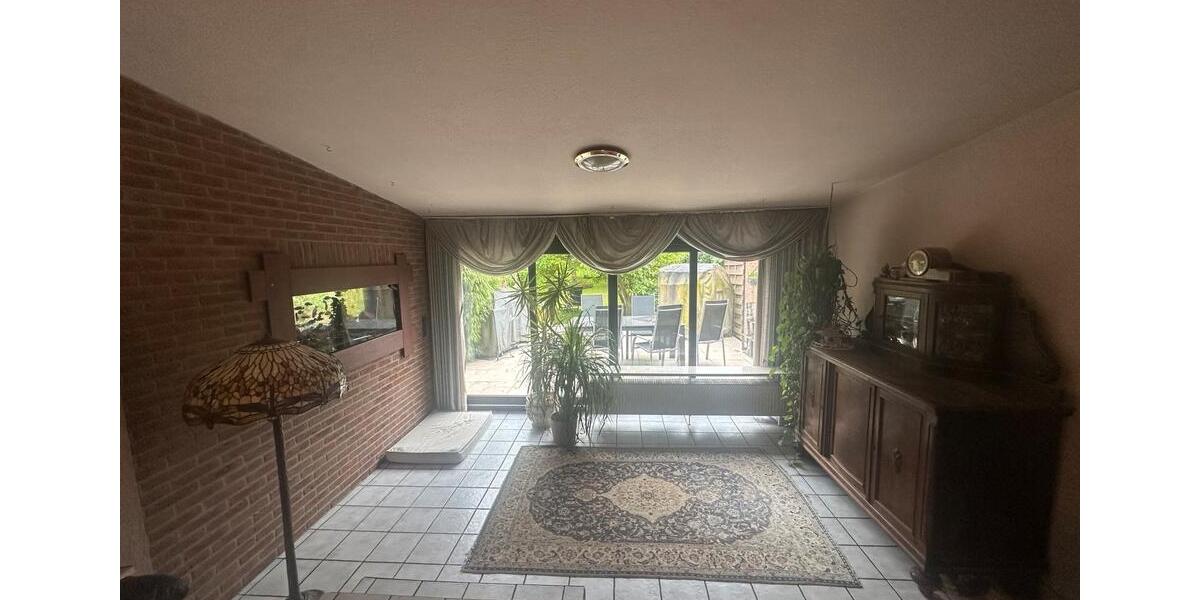 Doppelhaushälfte Neumünster - 5 Zimmer, 138 m&sup2;, 230.000&euro; | Angebot:24623068