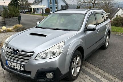Subaru Legacy 64.500 km 11.999 &euro; Mömbris 63776