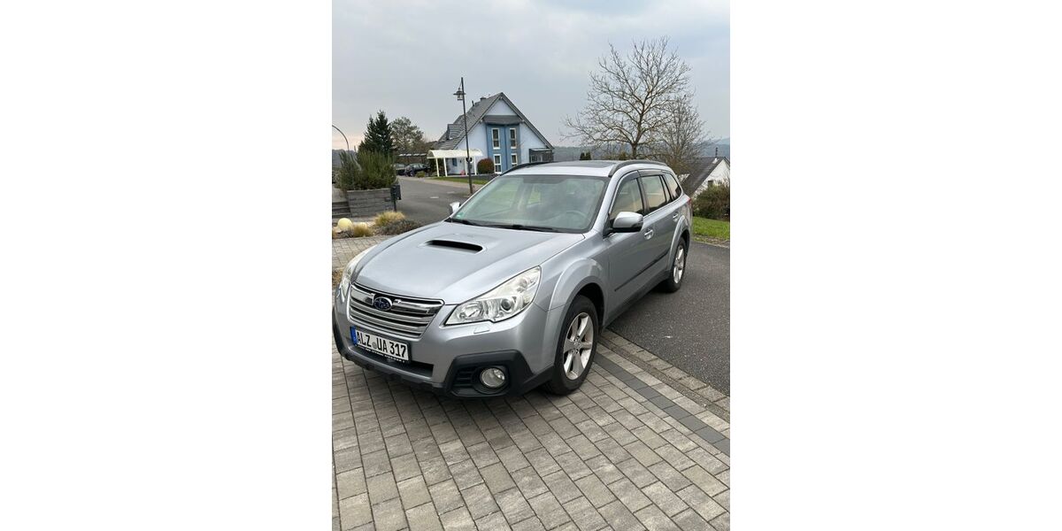 Subaru Legacy 64.500 km 11.999 &euro; Mömbris 63776