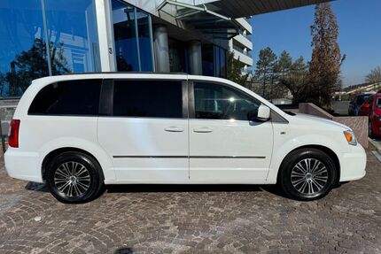 Lancia Voyager