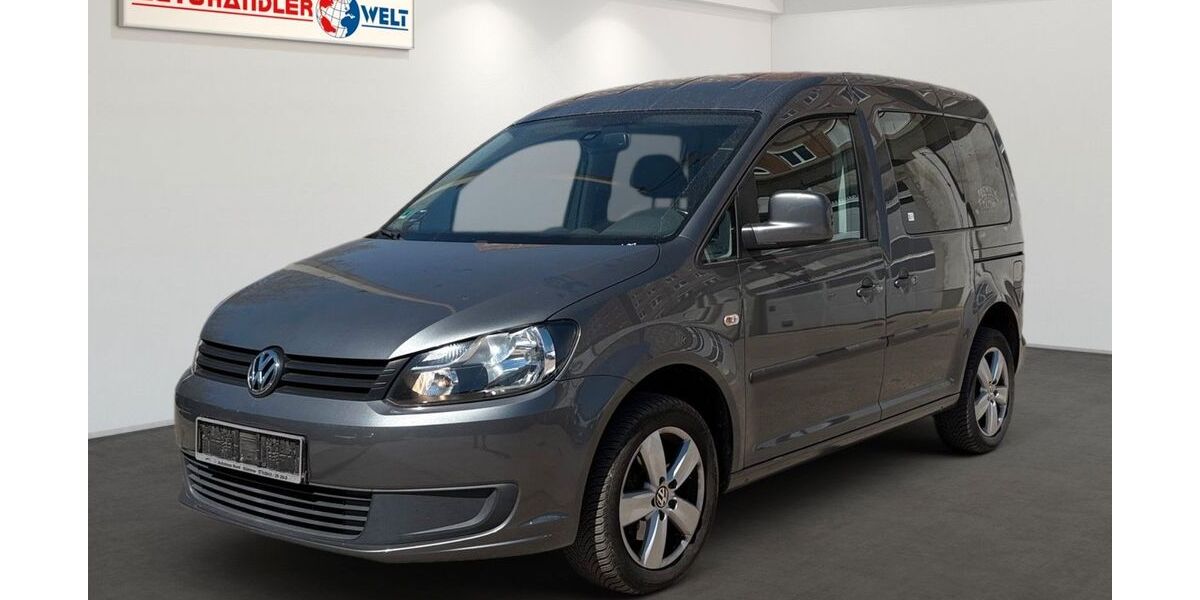 VW Caddy 136.838 km 9.899 &euro; Berlin 12681