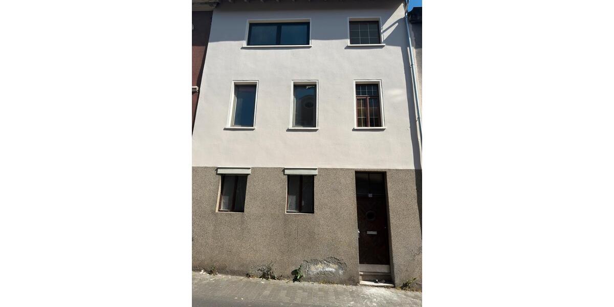Einfamilienhaus Idar-Oberstein Oberstein - 5 Zimmer, 145 m&sup2;, 1.050&euro; | Angebot:26701834