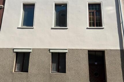 Haus Idar-Oberstein Oberstein - 5 Zimmer, 145 m&sup2;, 1.050&euro; | Angebot:26701834
