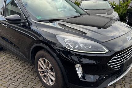 Ford Kuga 68.500 km 17.490 &euro; Butzbach 35510