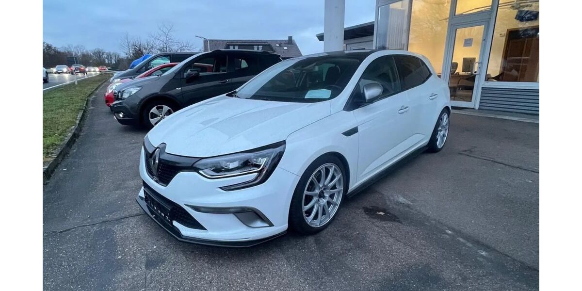 Renault Megane 131.800 km 14.750 &euro; Böbingen an der Rems 73560