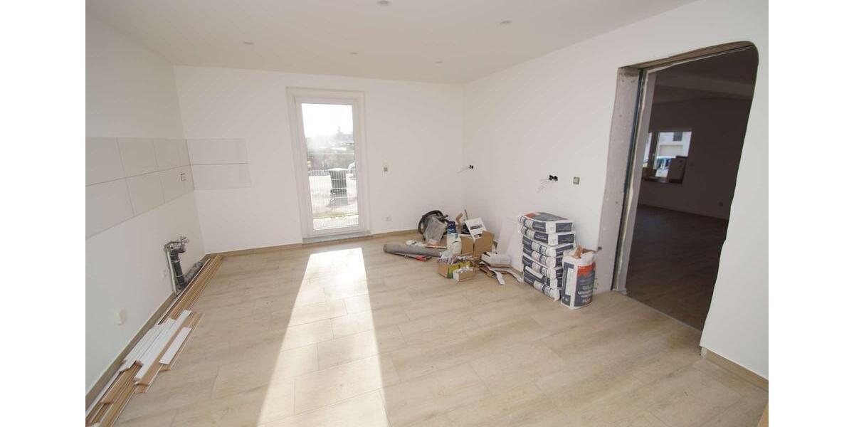 Erdgeschoßwohnung Schkopau - 3 Zimmer, 120 m&sup2;, 990&euro; | Angebot:24698919