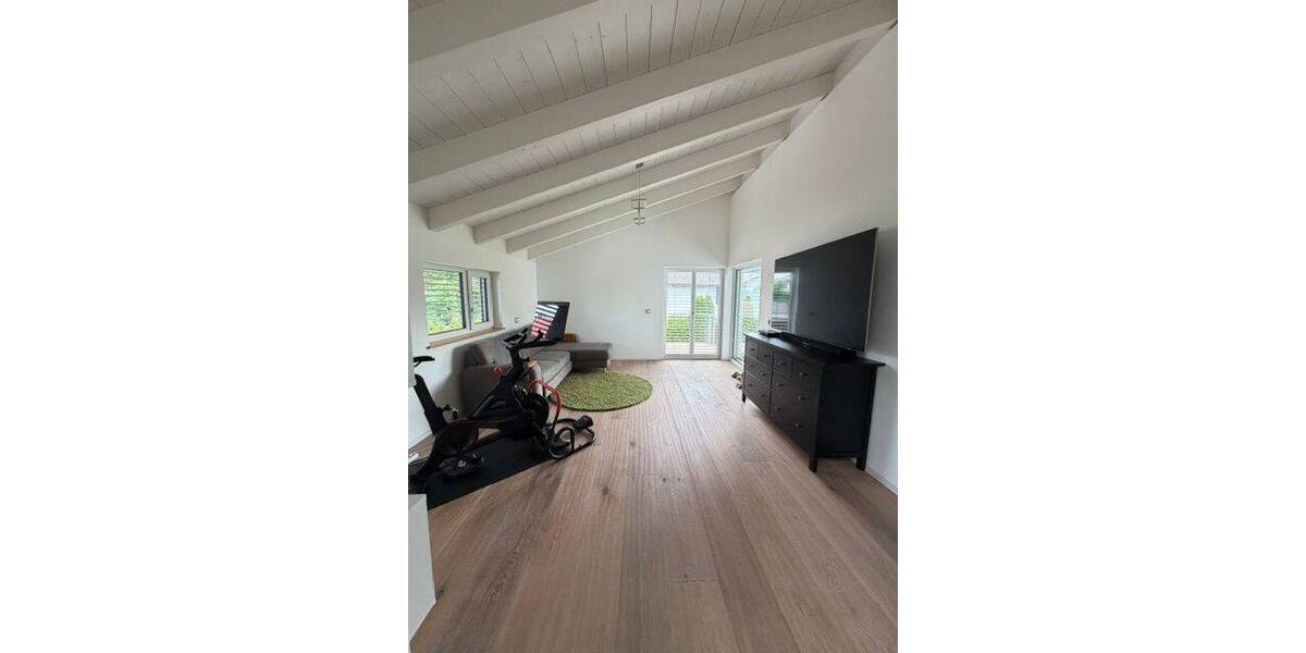 Einfamilienhaus Bad Aibling - 6 Zimmer, 210 m&sup2;, 3.250&euro; | Angebot:26851589