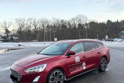 Ford Focus 144.000 km 12.100 &euro; Velten 16727