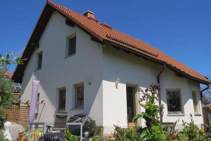 Haus zum Mieten in Plauen 1.550 € 135 m²